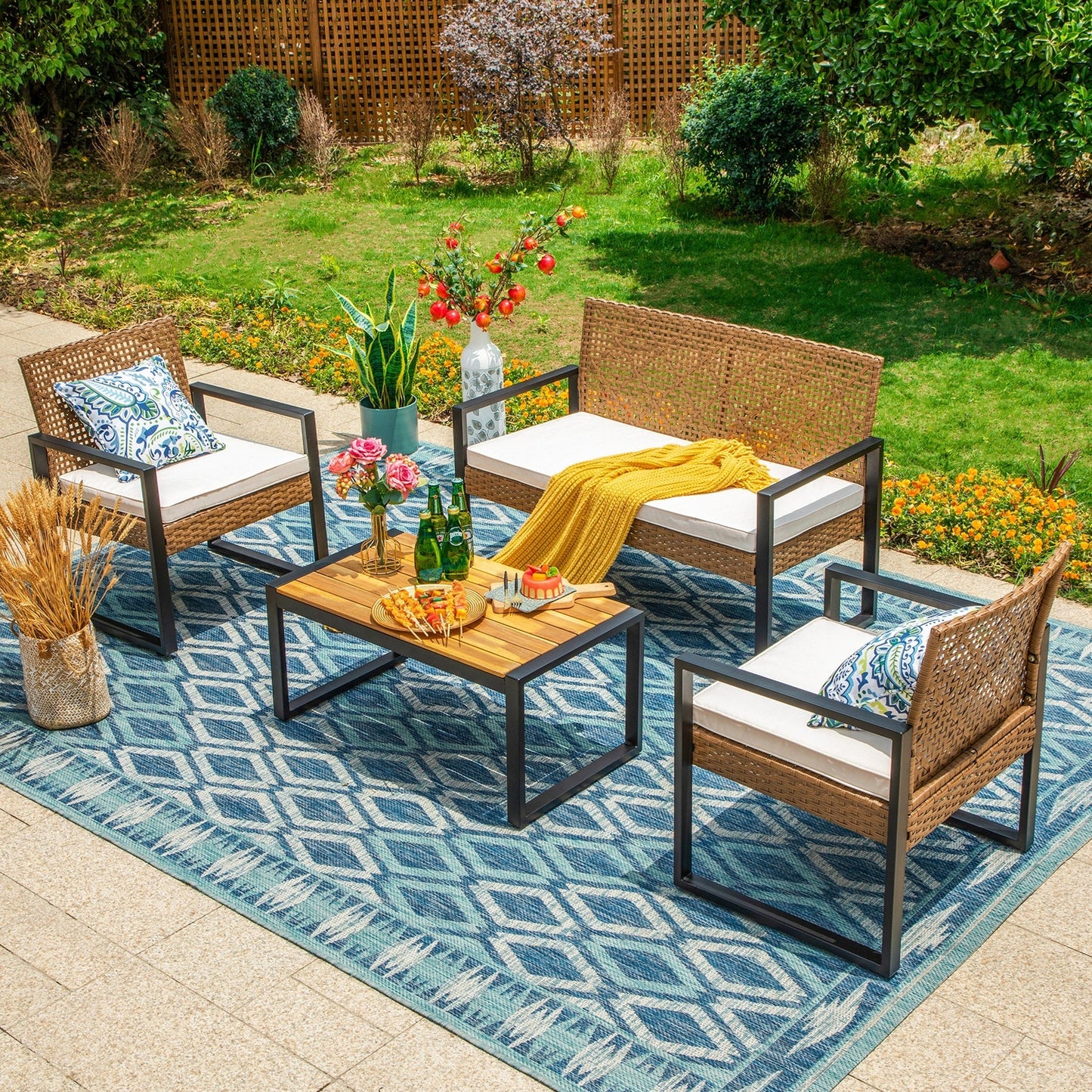 Set da bistrot per esterni in vimini e mobili da giardino da 4 pezzi, set da conversazione in rattan resistente alle intemperie con morbidi cuscini di Havenside Home