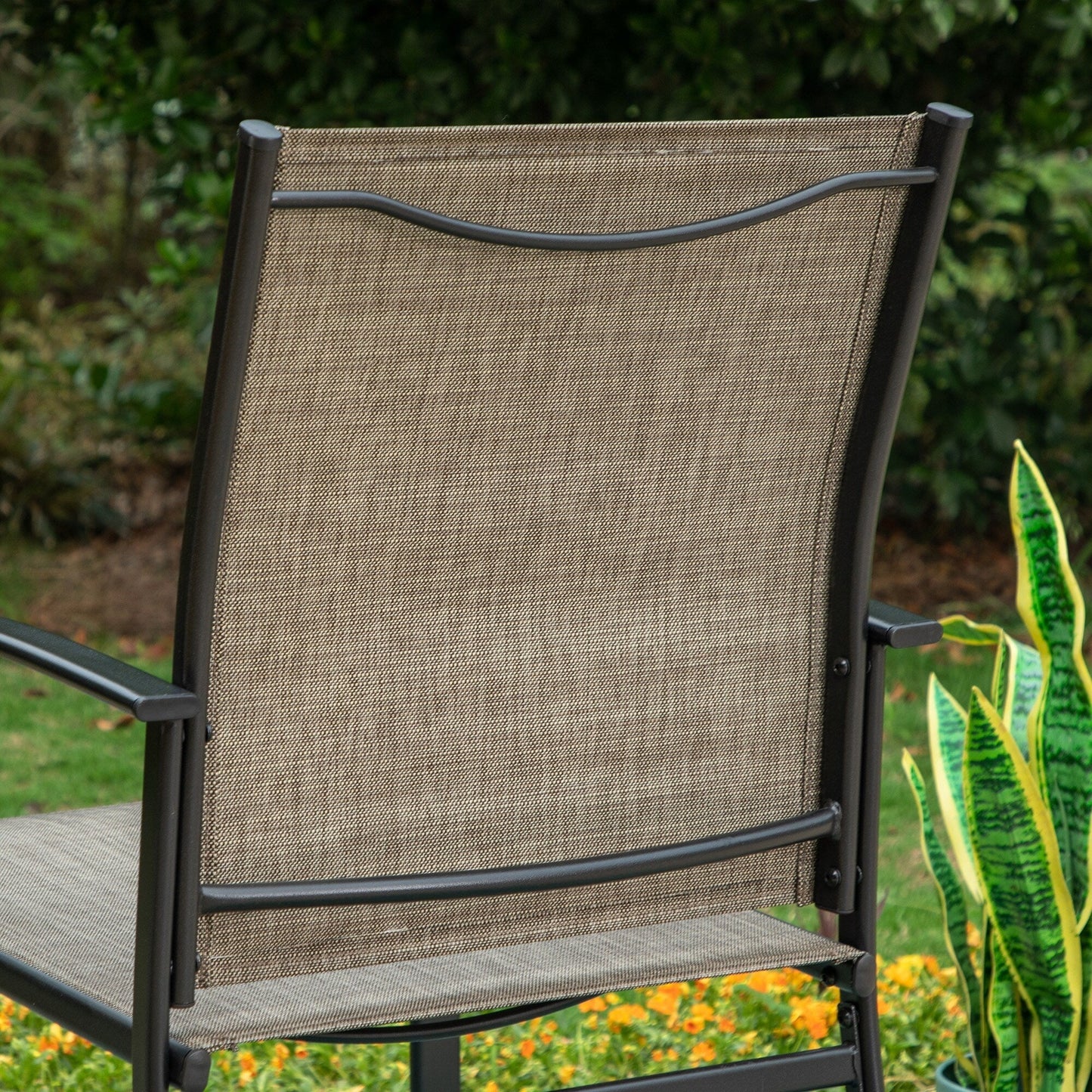 MAISON ARTS Set da pranzo per patio da 7 pezzi con tavolo rettangolare effetto legno e 6 sedie in textilene