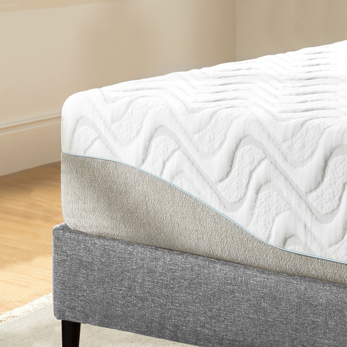 Materasso in memory foam gel da 9 pollici di Crown Comfort