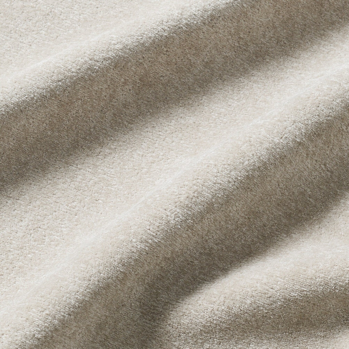 Divano componibile a L in velluto beige da 89'' a 5 posti con doppi cuscini, struttura in ferro e legno per stabilità