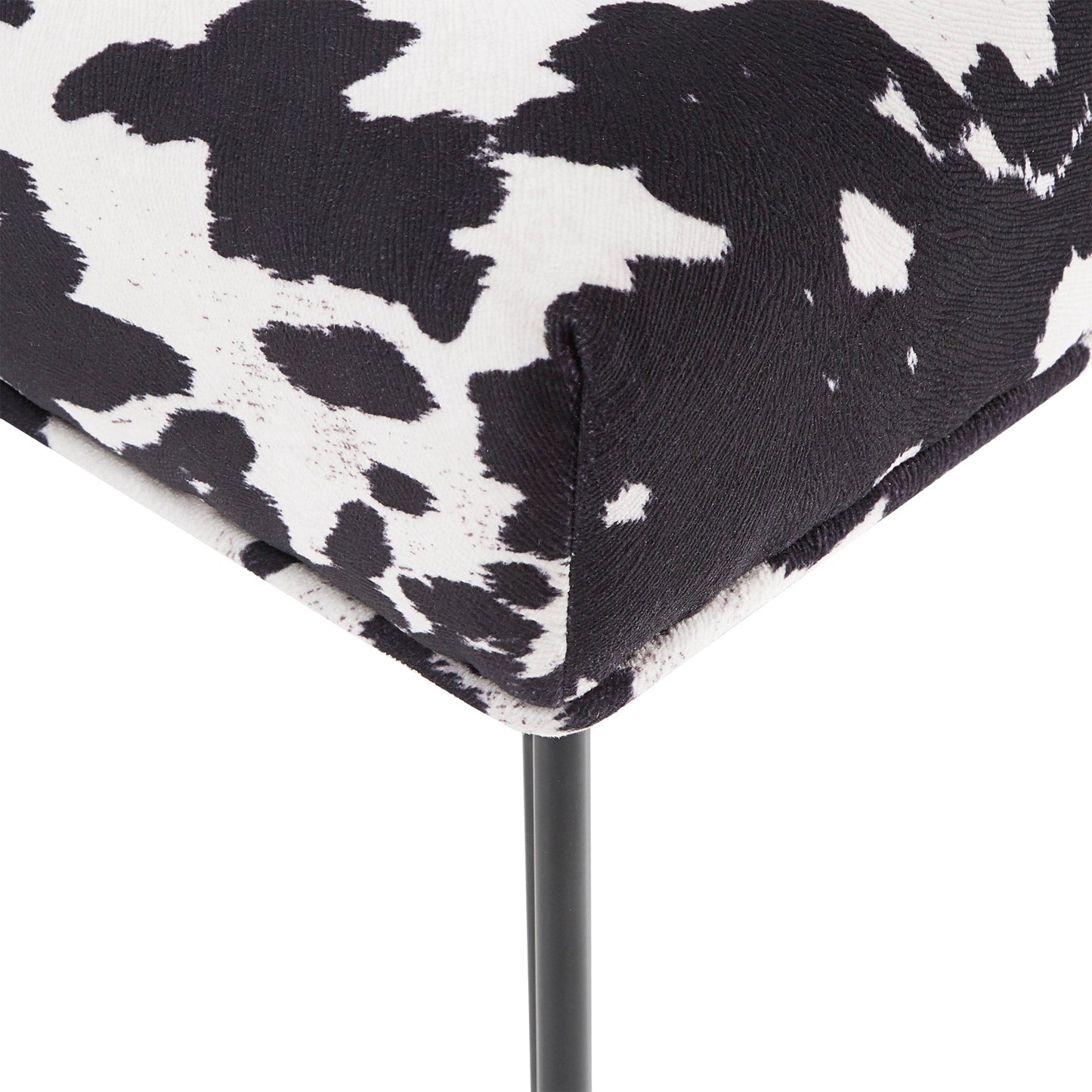 Panca imbottita in velluto Klaus di iNSPIRE Q Bold