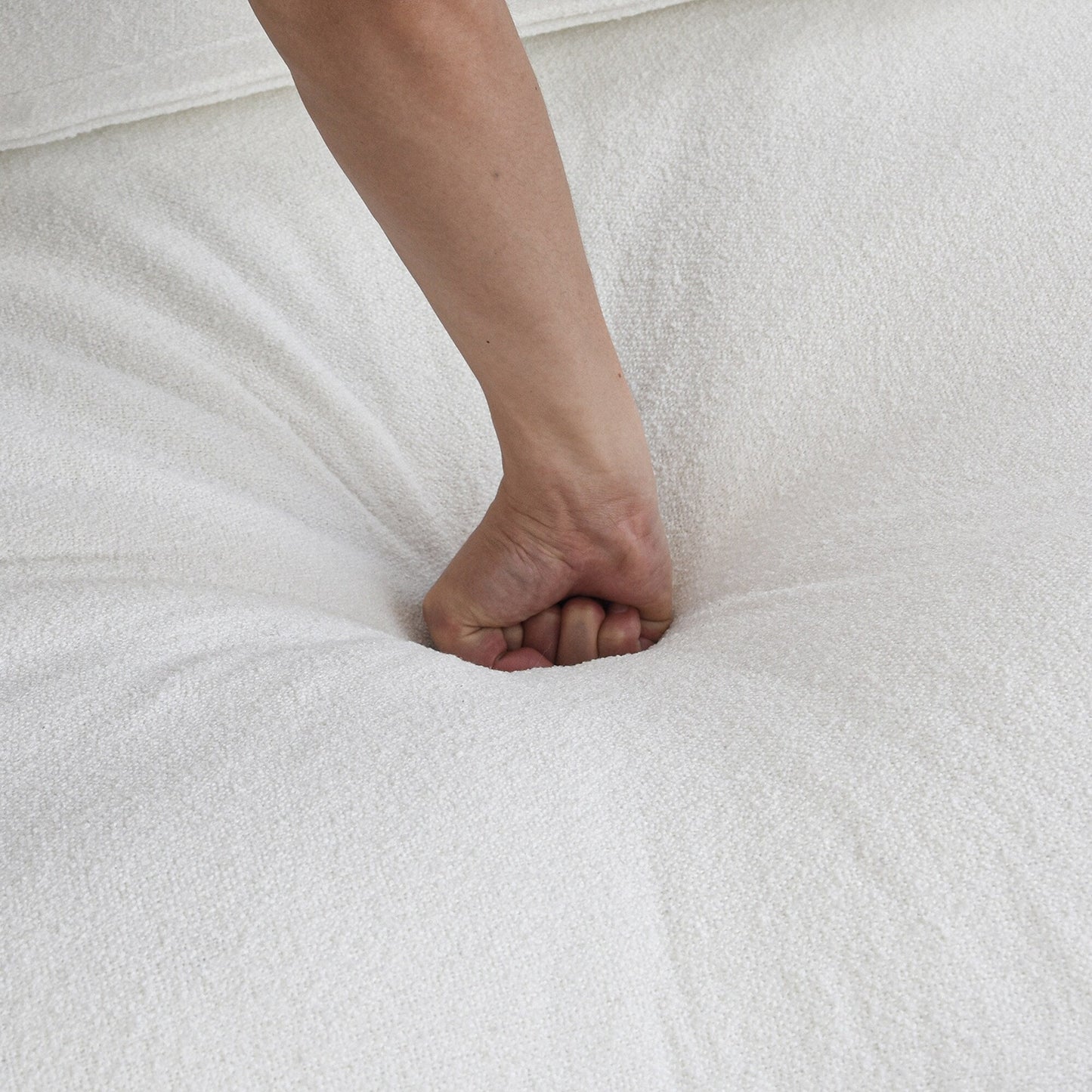 Divano moderno minimalista imbottito, divano componibile modulare imbottito in piuma, divano Cloud.