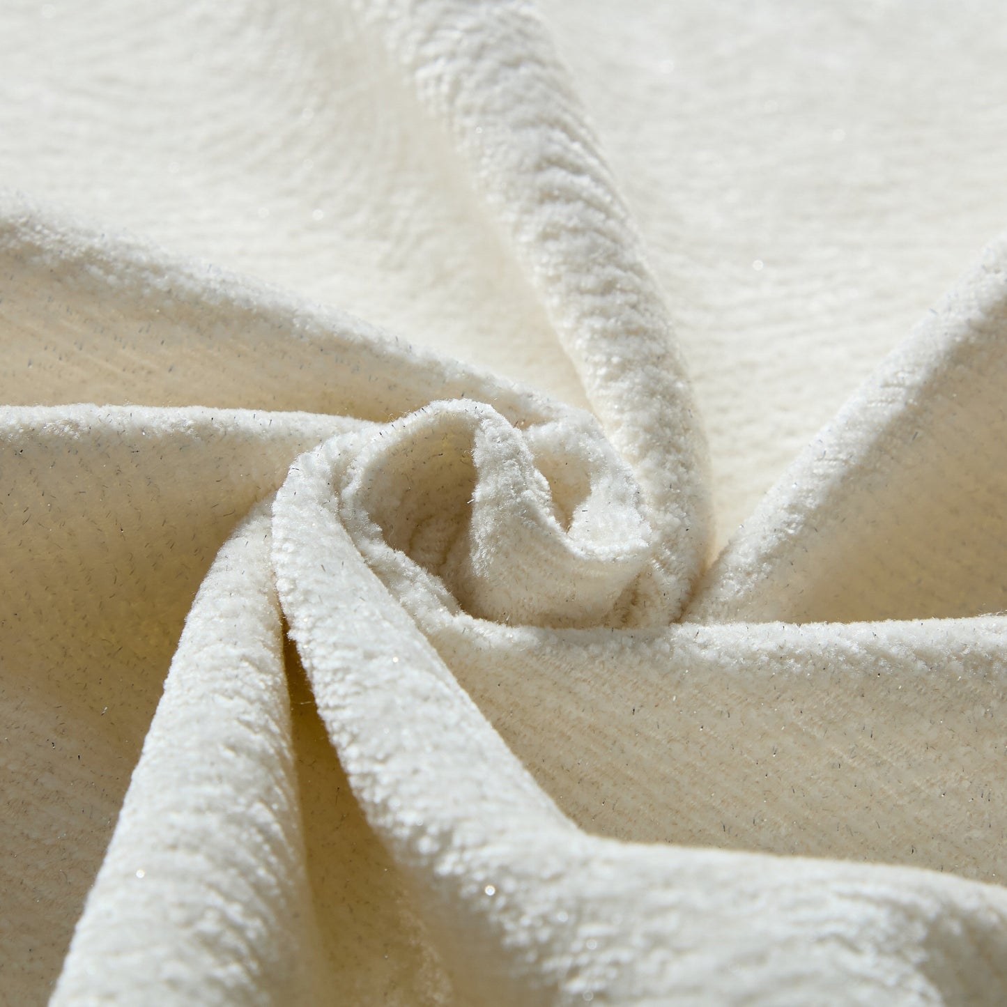 Divano componibile moderno di grandi dimensioni in ciniglia trapuntata con 2 cuscini per soggiorno e ufficio