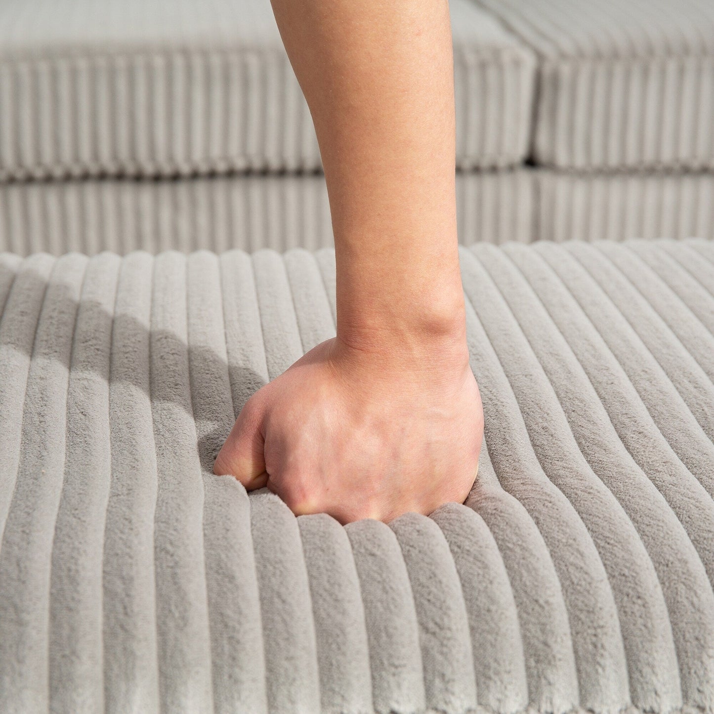 Divano componibile modulare in velluto a coste, divano trasformabile a 6 posti con porte USB, pouf contenitore e portabicchieri per soggiorno