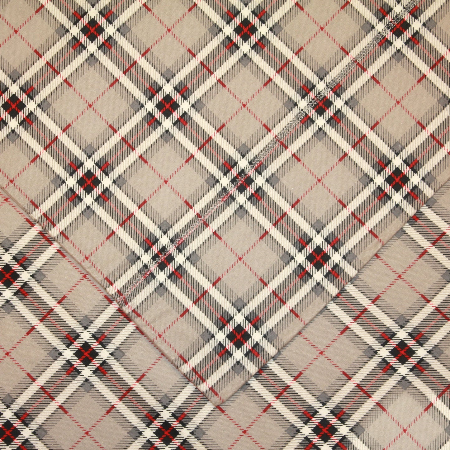 Set di lenzuola in flanella pesante di lusso a quadri Pointehaven, 180 g/m², 100% cotone