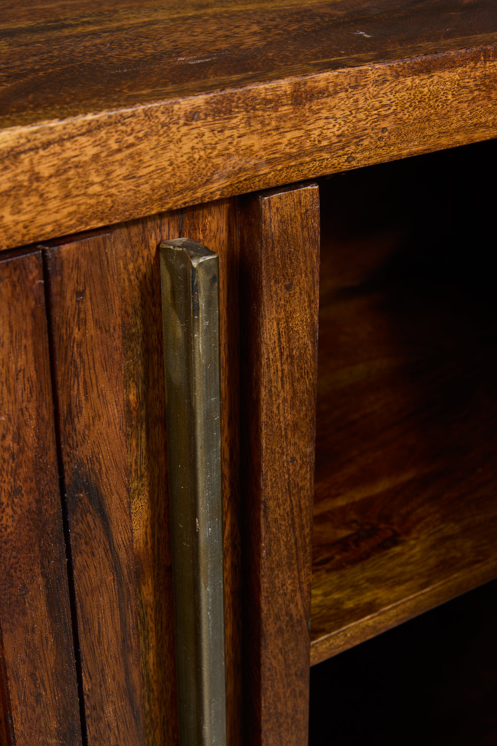 Boston - Credenza 2 Sportelli Con Ripiani