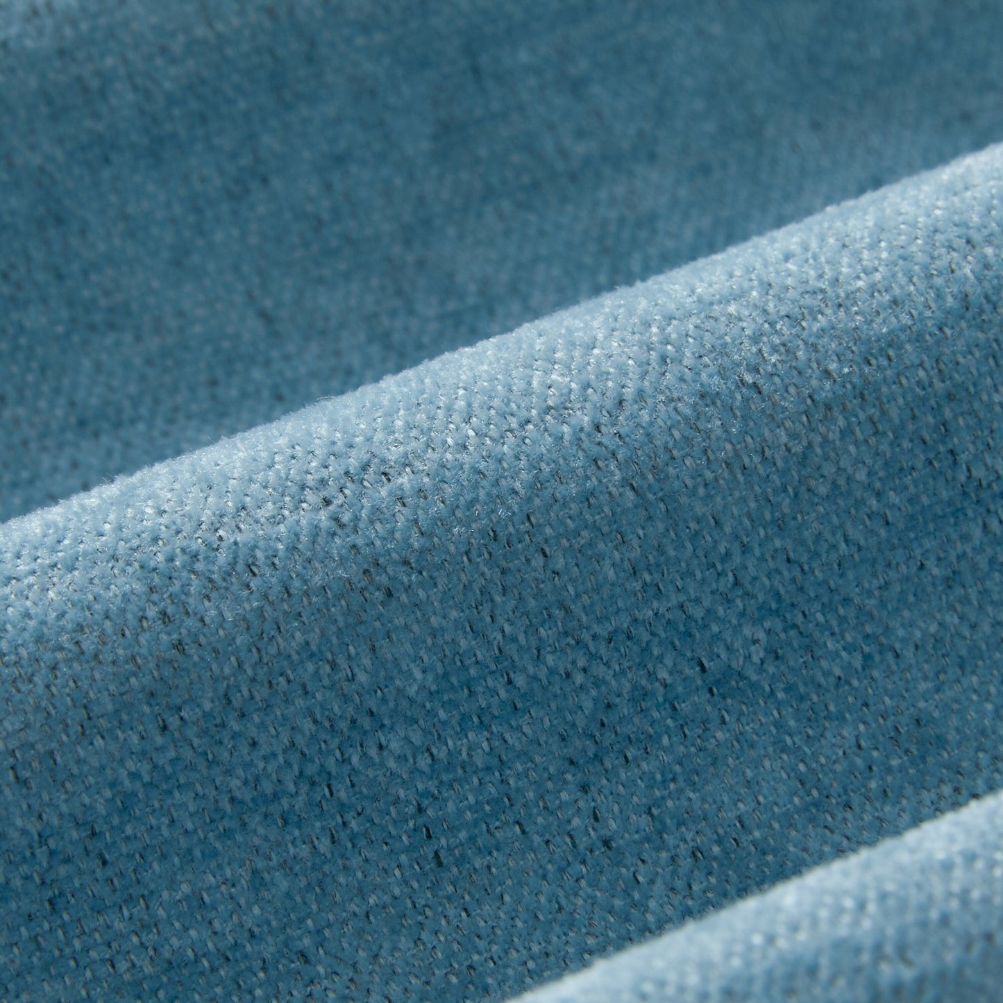 Divano componibile a L con bracciolo multifunzionale, doppia porta di ricarica, portabicchieri, tasche laterali portaoggetti, cuscino morbido