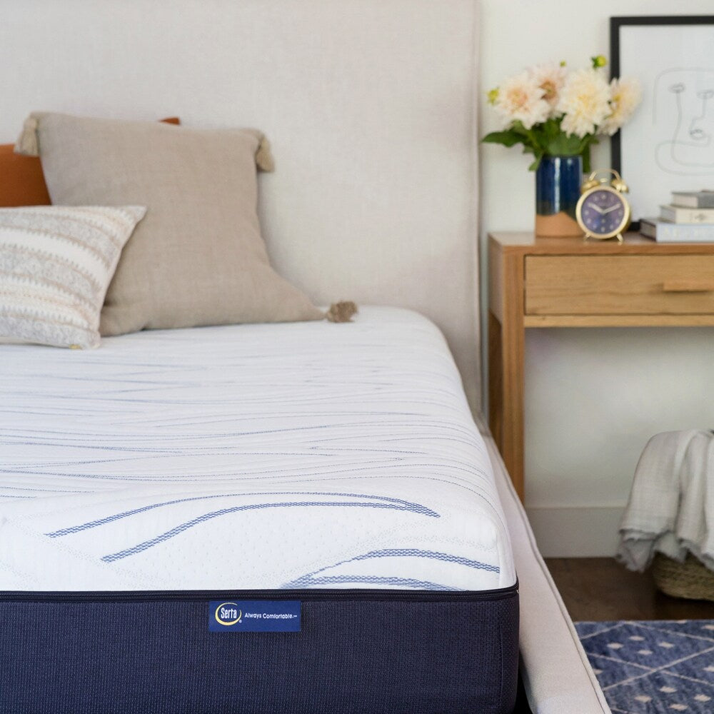 Materasso California King-size Serta Perfect Sleeper da 10 pollici in memory foam in gel, in una scatola