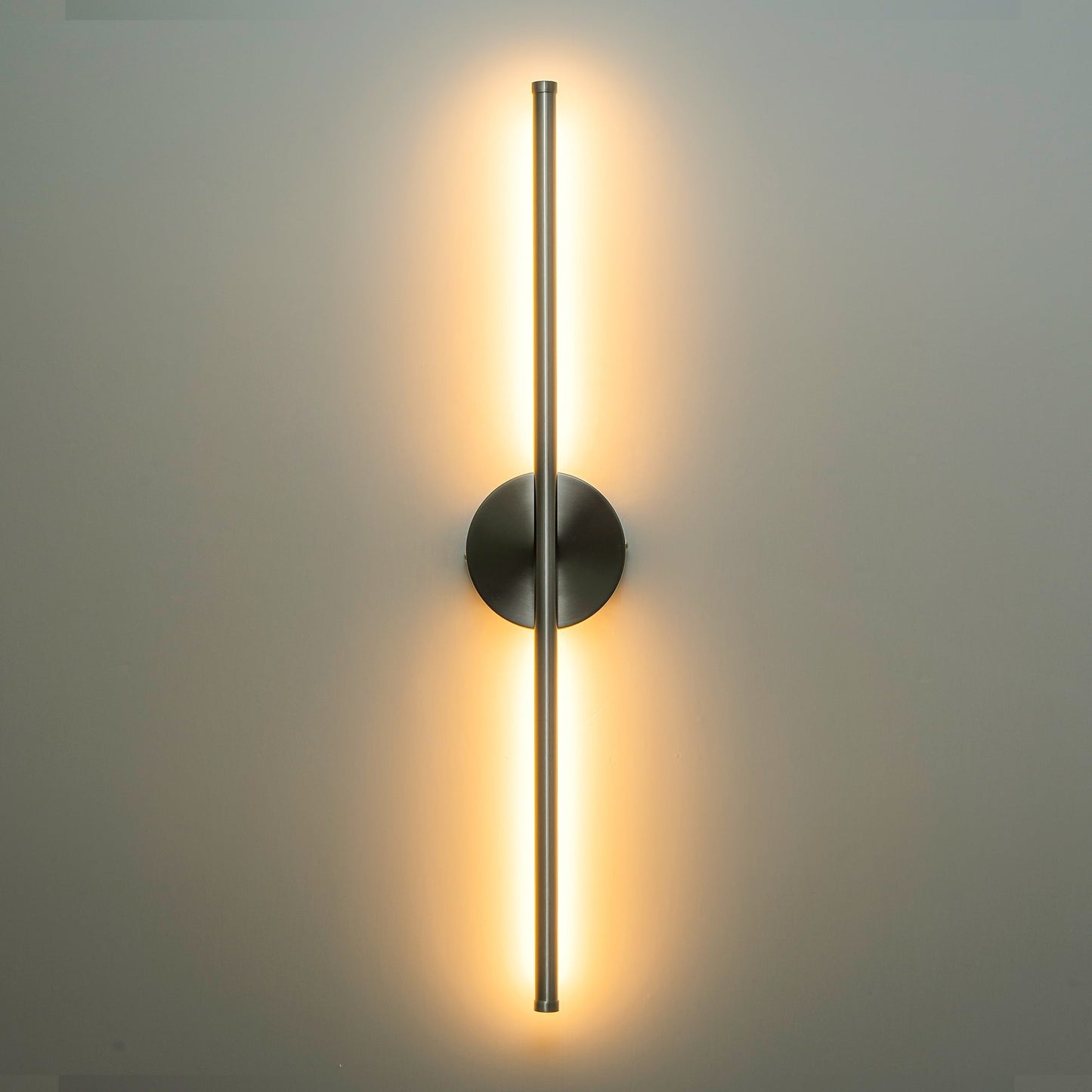 Applique da parete moderna a striscia lineare lunga nera/oro/nichel, dimmerabile, con luce LED per il bagno