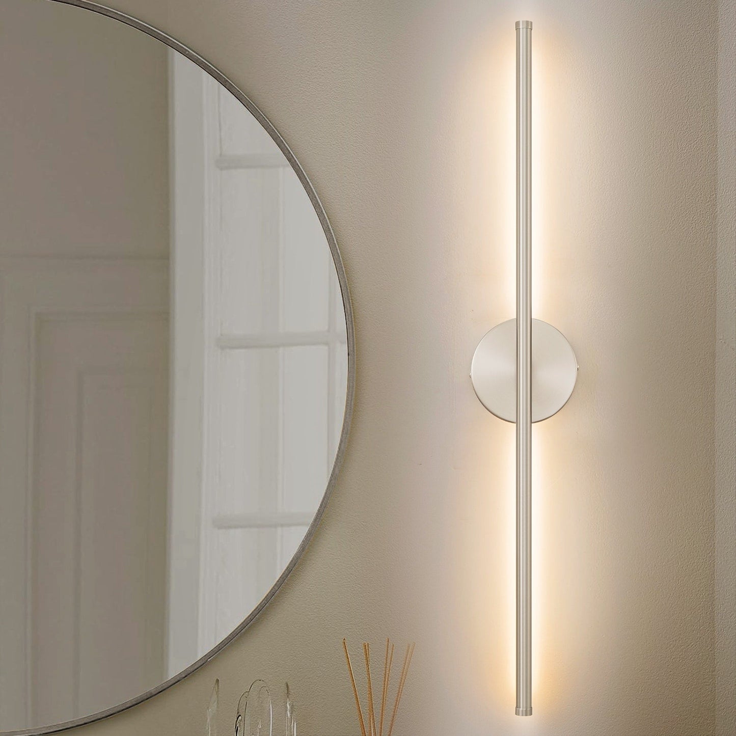 Applique da parete moderna a striscia lineare lunga nera/oro/nichel, dimmerabile, con luce LED per il bagno