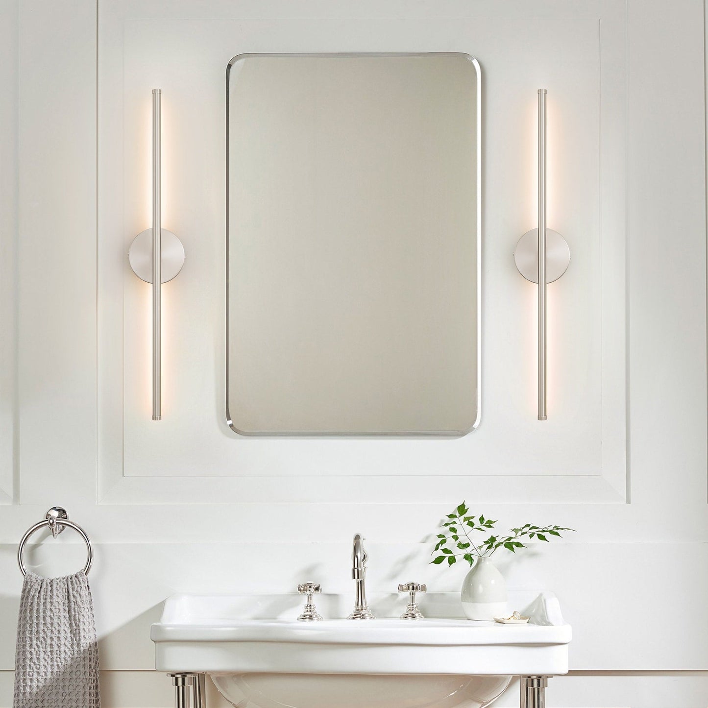 Applique da parete moderna a striscia lineare lunga nera/oro/nichel, dimmerabile, con luce LED per il bagno