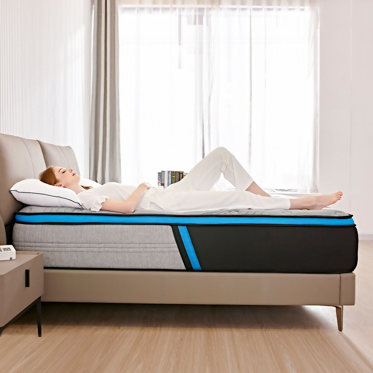 Materasso ibrido da 10 pollici a molle e memory foam in gel in una scatola