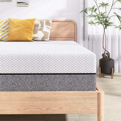 10 materassi in memory foam di medie dimensioni in una scatola