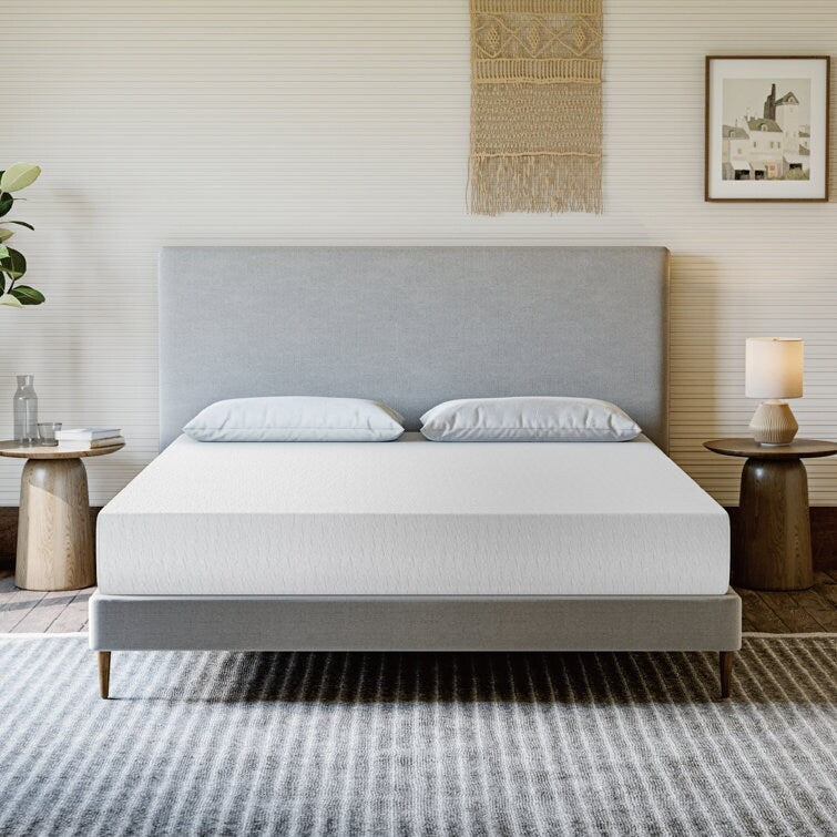 Materasso in memory foam gel medio da 10'' con infuso di tè verde