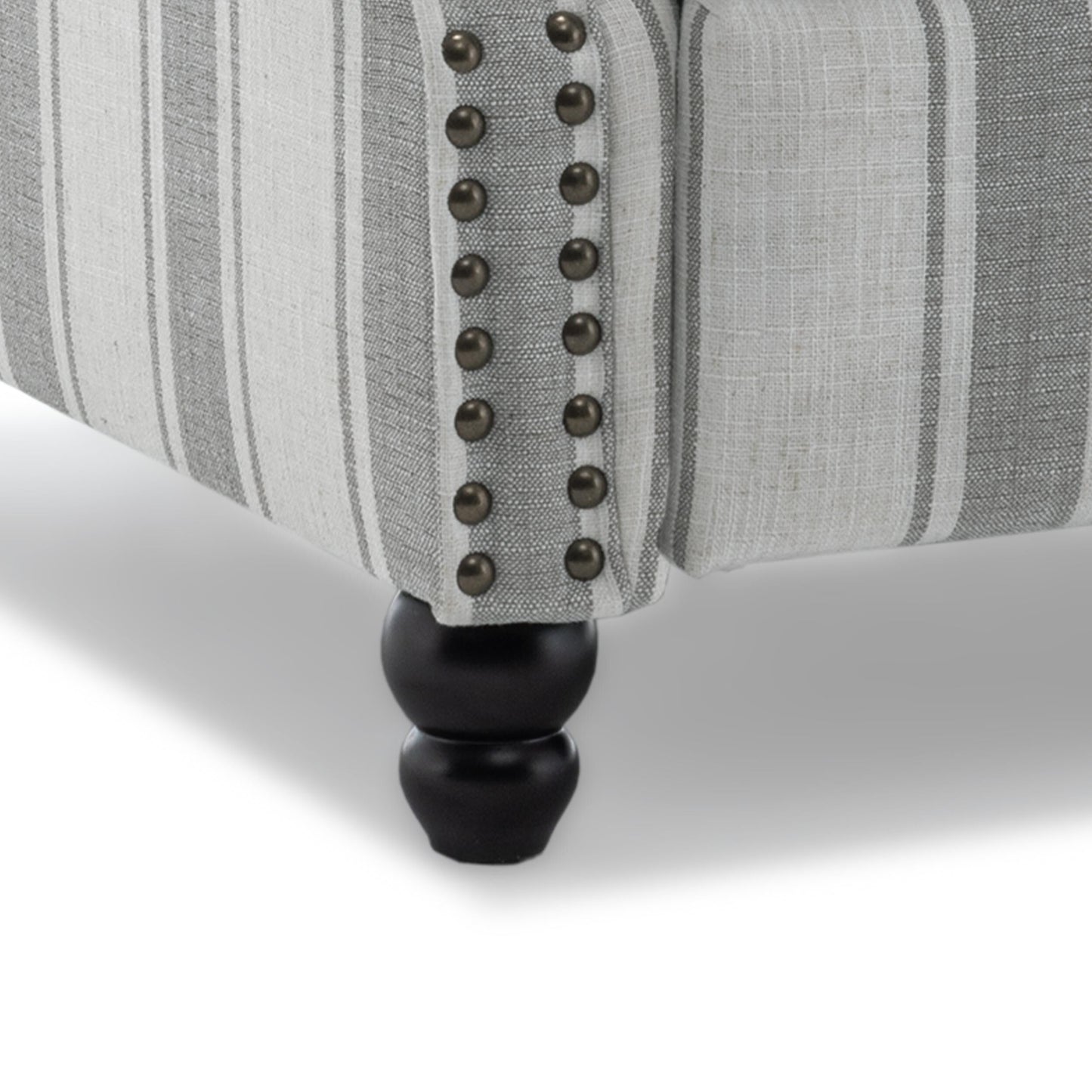 Set di 2 poltrone reclinabili imbottite con schienale a spinta e borchie