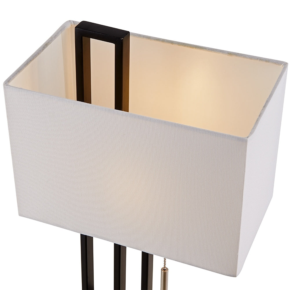 Lampada da tavolo in nichel spazzolato/nero opaco con porta USB e paralume in lino bianco, lampadina LED da 9,5 W inclusa - 21 H