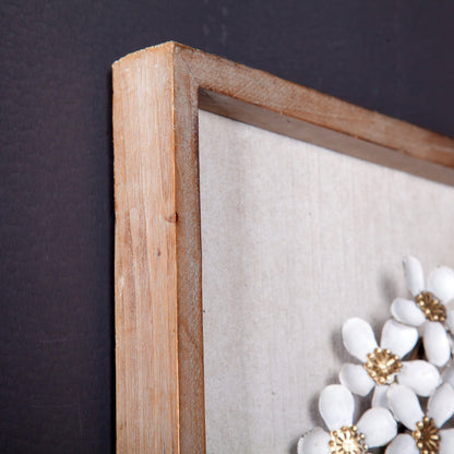 Decorazione da parete con bouquet di fiori in metallo bianco e oro e cornice in legno (set da 2)