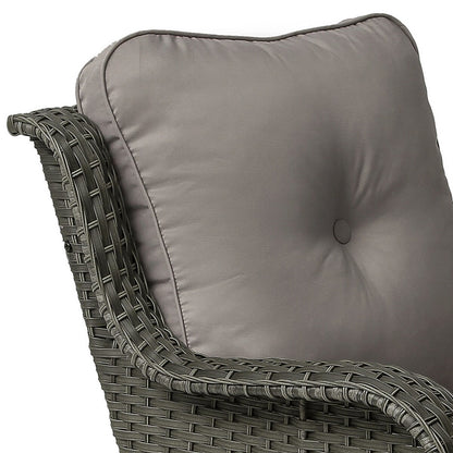 Set di 3 sedie a dondolo girevoli imbottite in rattan per patio con tavolino laterale