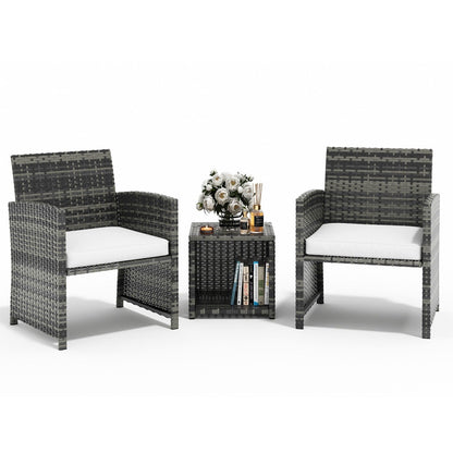 Set da bistrot in vimini da 3 pezzi per patio, sedia imbottita e tavolino laterale