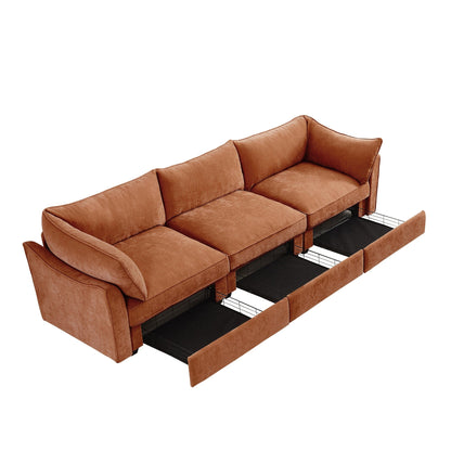 Divano a 3 posti ampio, largo e profondo con cassetti estraibili sotto ogni seduta, braccioli a forma di mezzaluna e schienale avvolgente