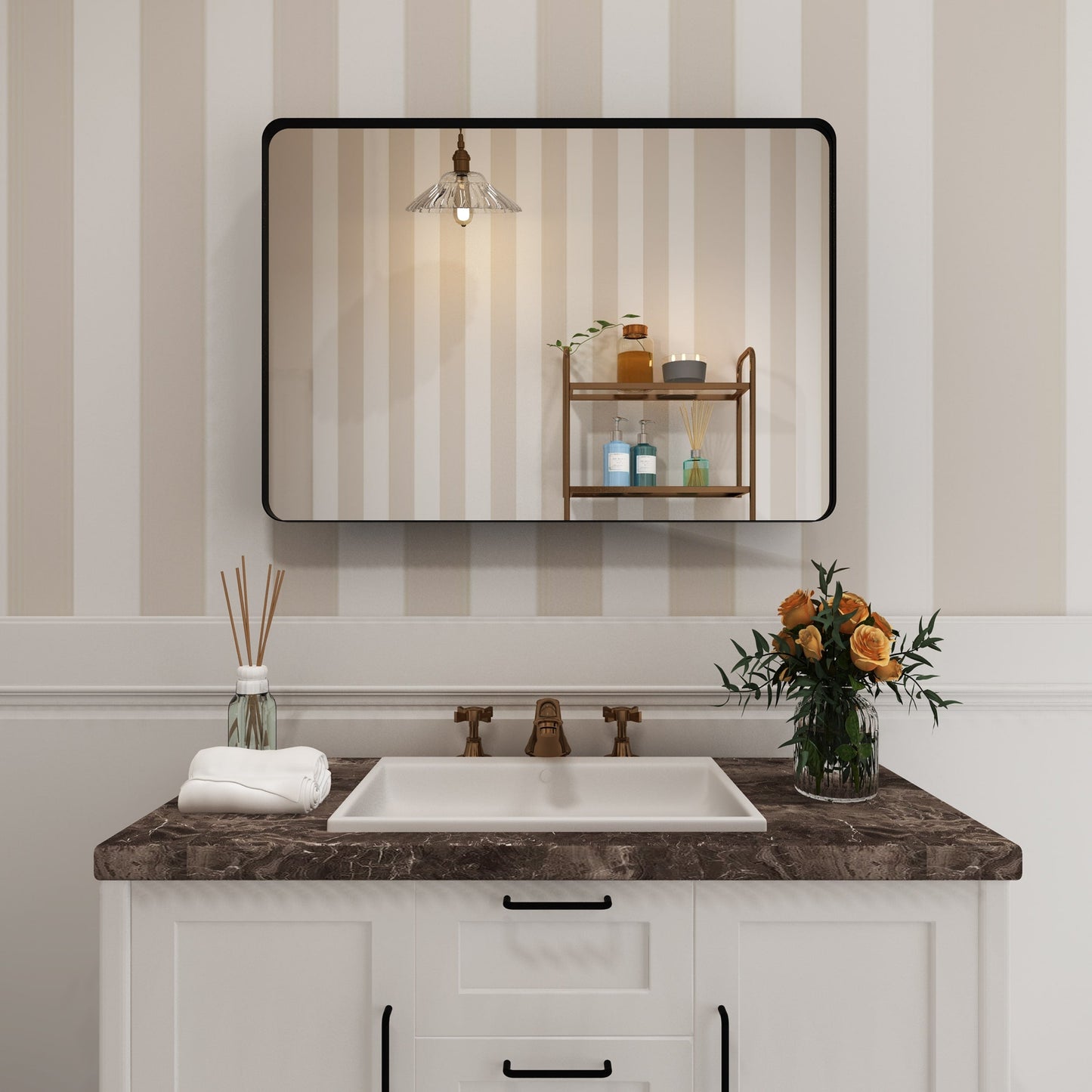 Specchio da bagno con cornice da parete