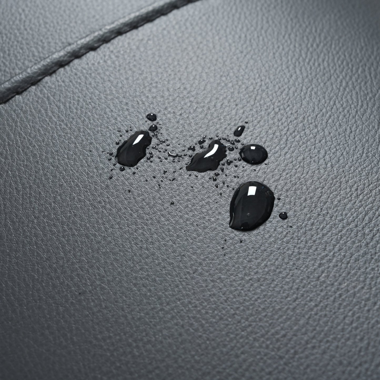 Poltrona reclinabile a dondolo girevole a 360°, meccanismo manuale con poggiapiedi, moderna poltrona imbottita per piccoli spazi, tasche laterali