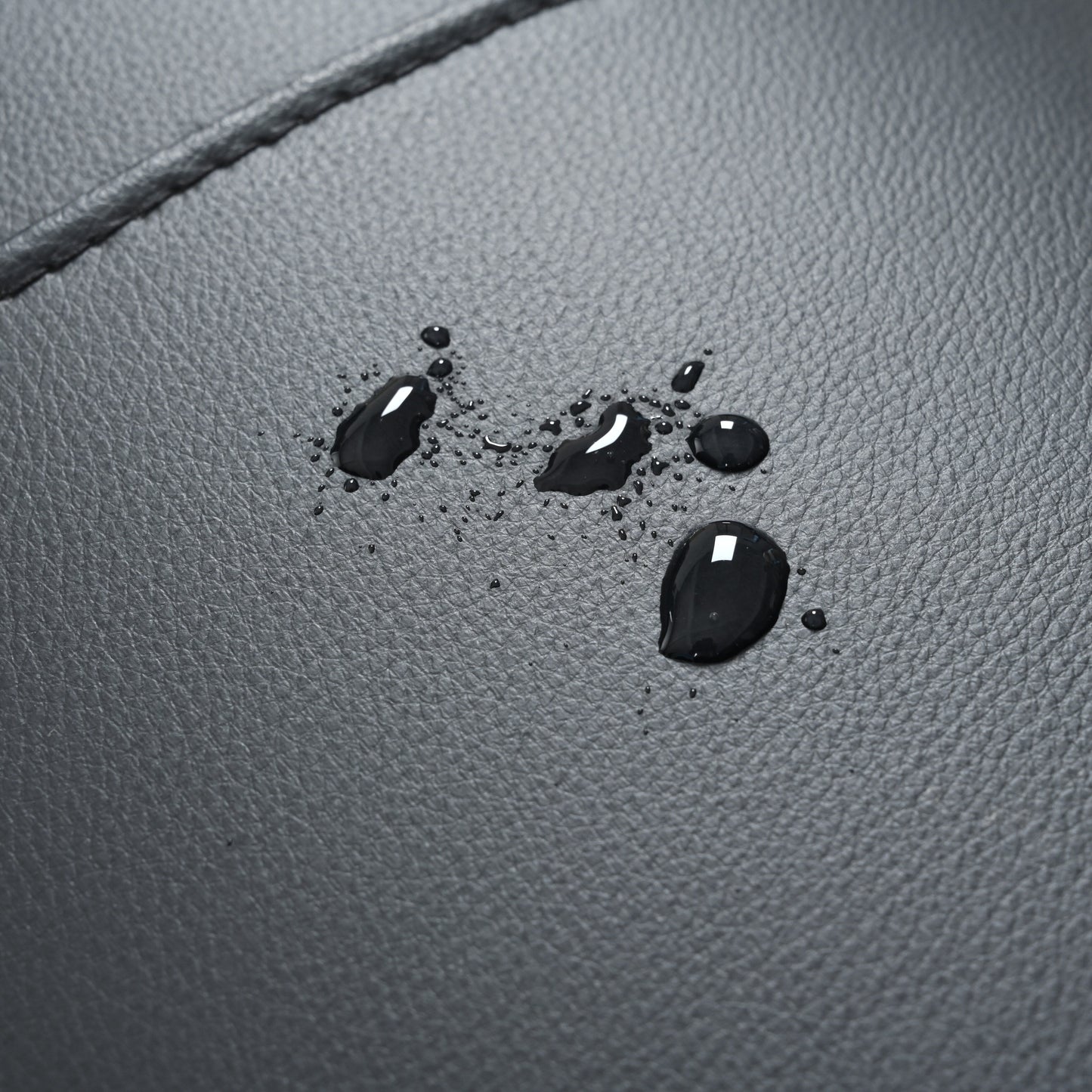 Poltrona reclinabile a dondolo girevole a 360°, meccanismo manuale con poggiapiedi, moderna poltrona imbottita per piccoli spazi, tasche laterali