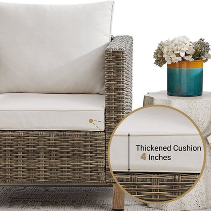 Gruppo di posti a sedere per esterni da 4 persone con cuscini