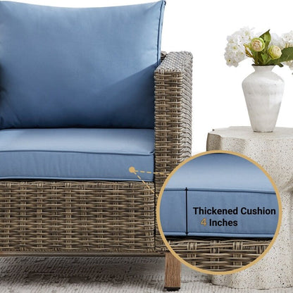 Gruppo di posti a sedere per esterni da 4 persone con cuscini