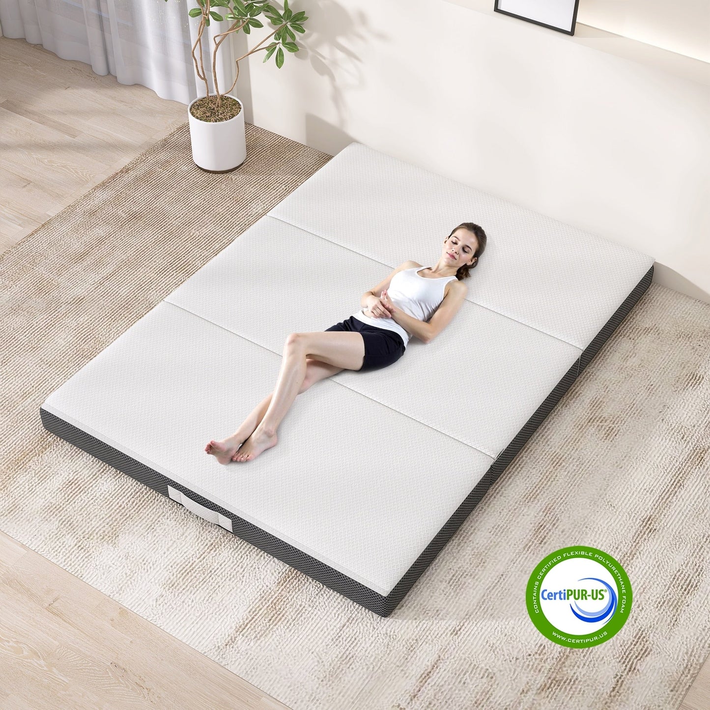 Materasso in memory foam rinfrescante pieghevole in tre parti da 4 pollici