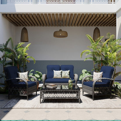 Patio Watcher - Set di 4 sedie da conversazione in vimini grigio per patio con cuscini e tavolino