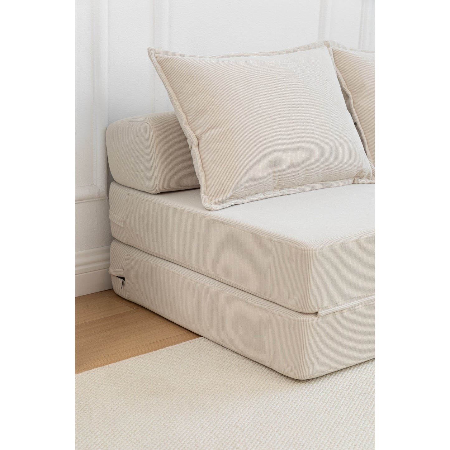 Divano letto a 2 posti in velluto a coste da 47,63 pollici con cuscino, materasso da pavimento, divano da pavimento con schienale per soggiorno