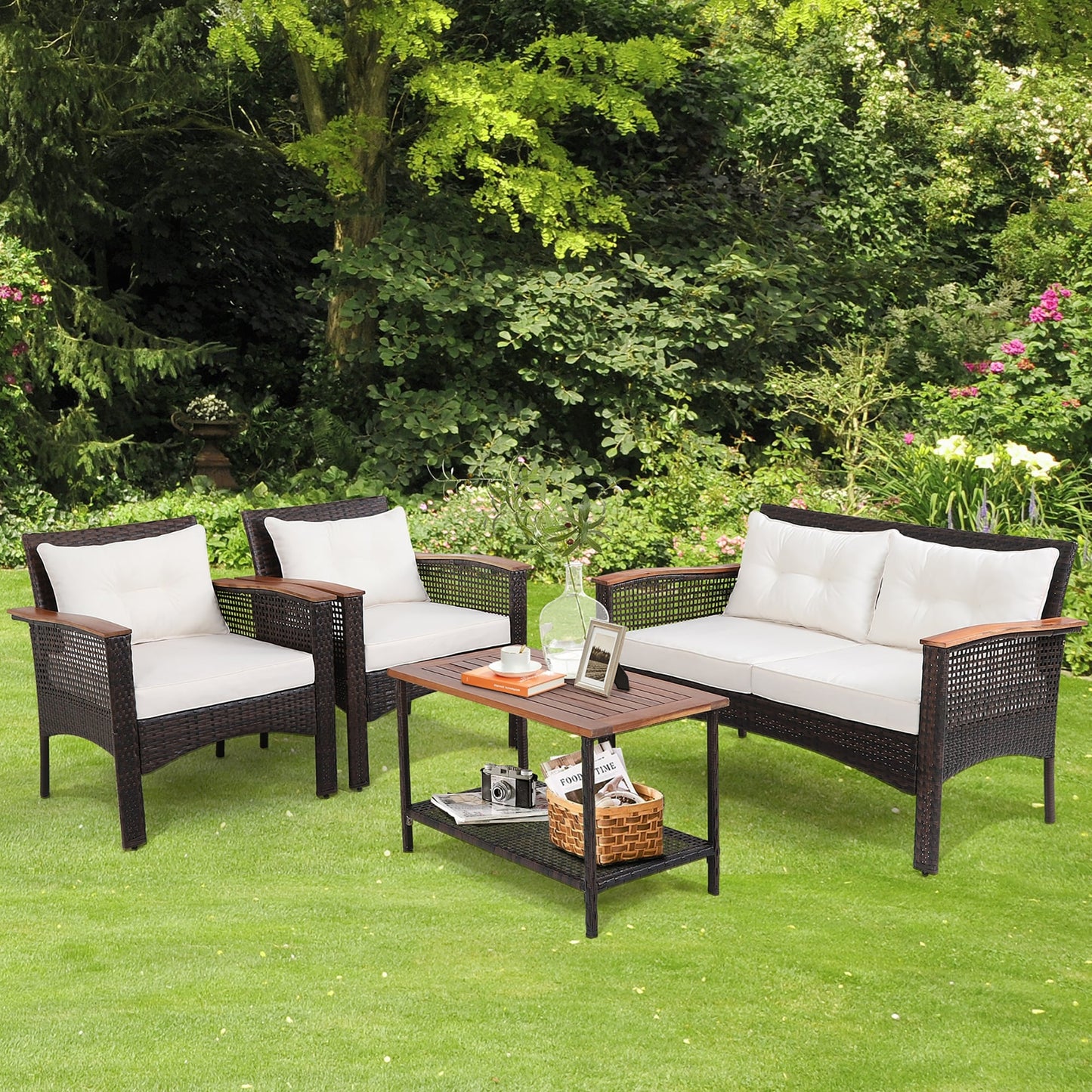 Set di 4 mobili da giardino in rattan e legno di acacia con cuscini, divano, braccioli e terrazza