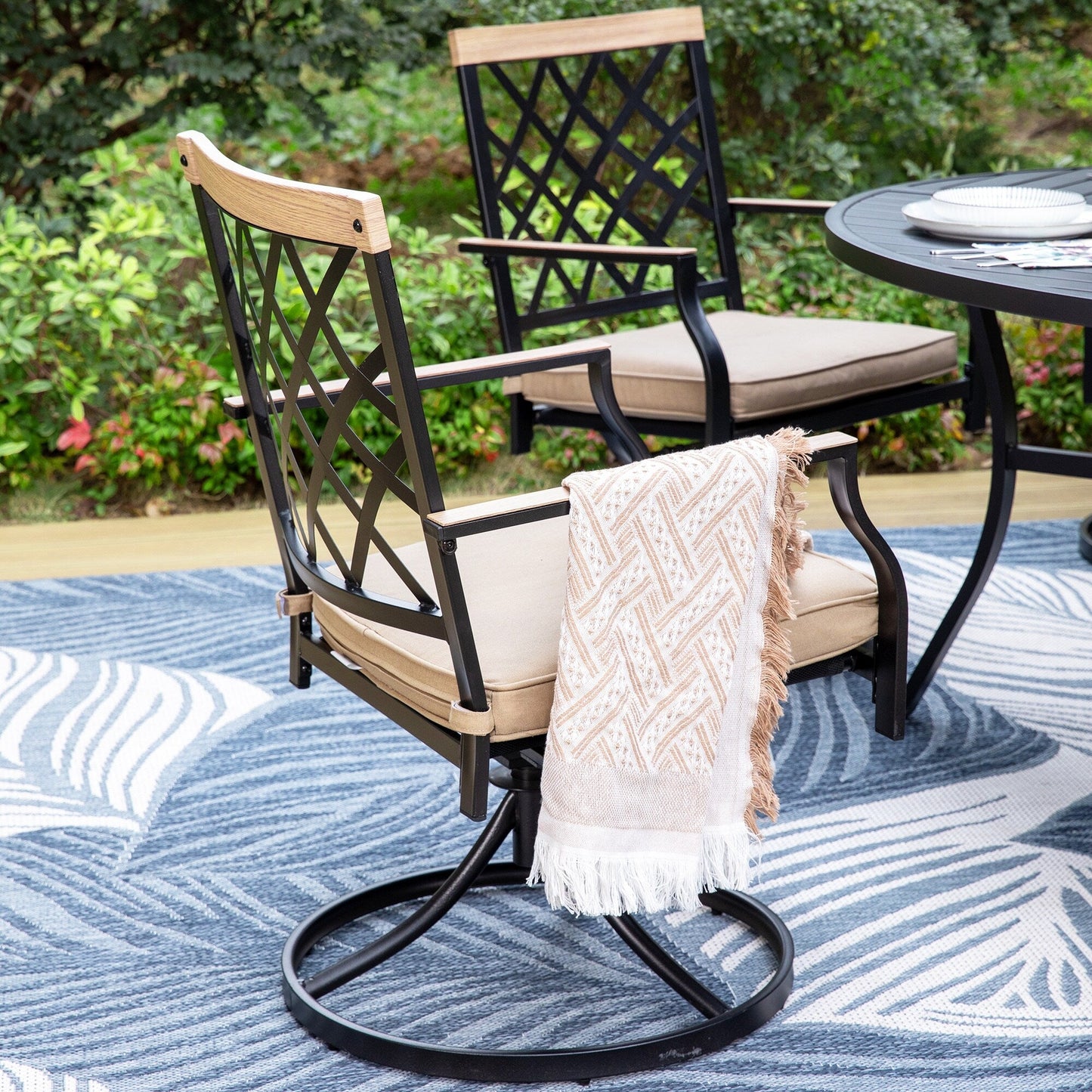 MAISON ARTS Set da pranzo per patio da 5/7 pezzi, 1 tavolo in metallo con 4/6 sedie da pranzo girevoli in metallo