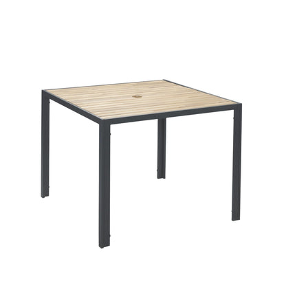 Set da pranzo per esterni in rattan da 5 pezzi con sedie impilabili, piano del tavolo in legno di acacia da 35 cm con foro per ombrellone