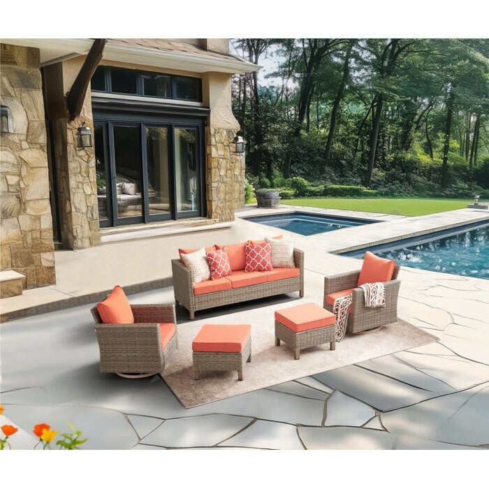 Set da conversazione in vimini per esterni da 5 pezzi