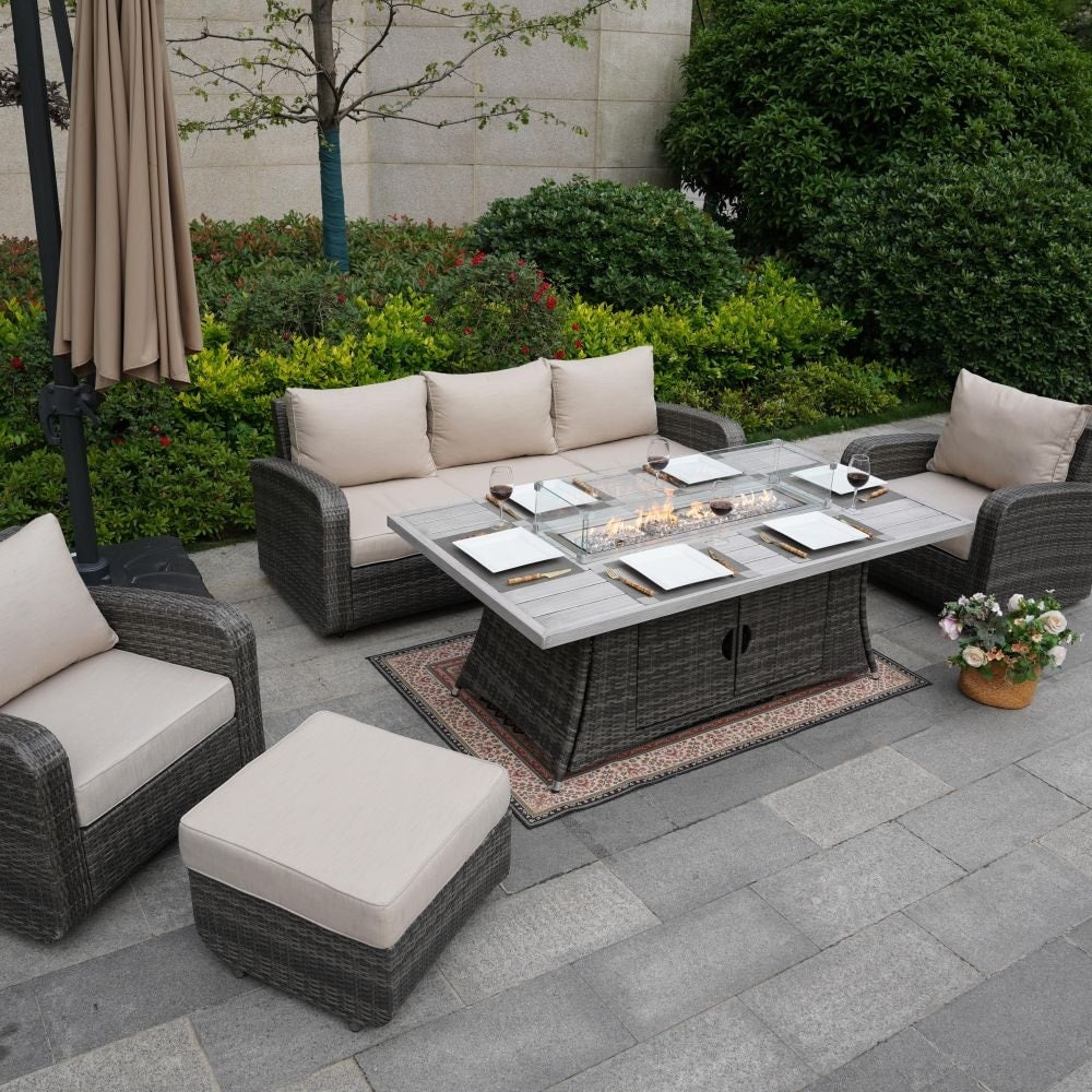 Set di divani da esterno in vimini da 5 pezzi con tavolo con braciere in alluminio