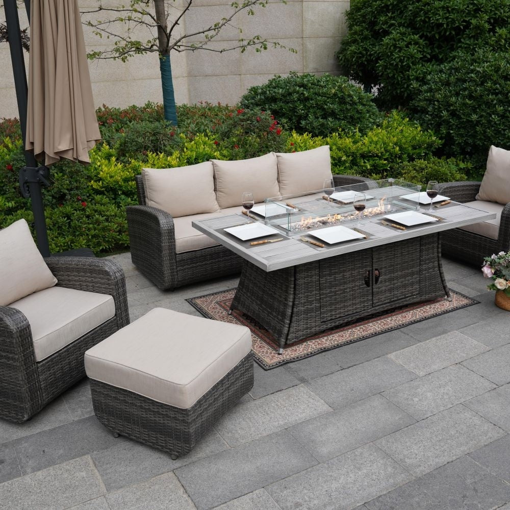 Set di divani da esterno in vimini da 5 pezzi con tavolo con braciere in alluminio