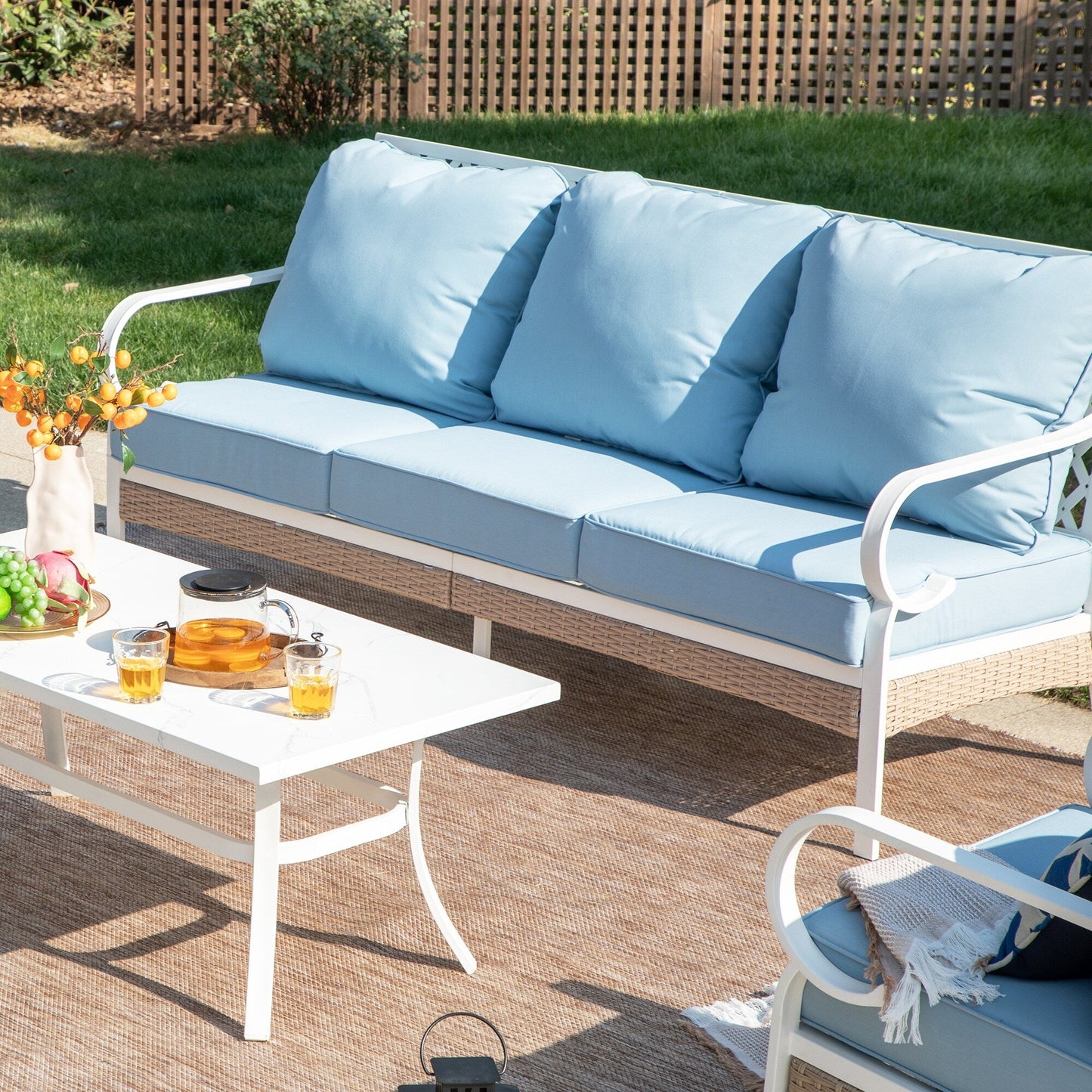 MAISON ARTS Set di mobili da giardino a 5 posti, 2 sedie imbottite in metallo, 1 divano a 3 posti con tavolino da caffè marmorizzato