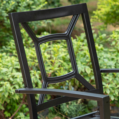 Set da pranzo per patio con rivestimento E da 5 pezzi e sedie impilabili