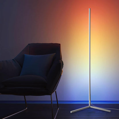 Lampada da terra minimalista a LED con angolo in metallo RGB da 55 cm