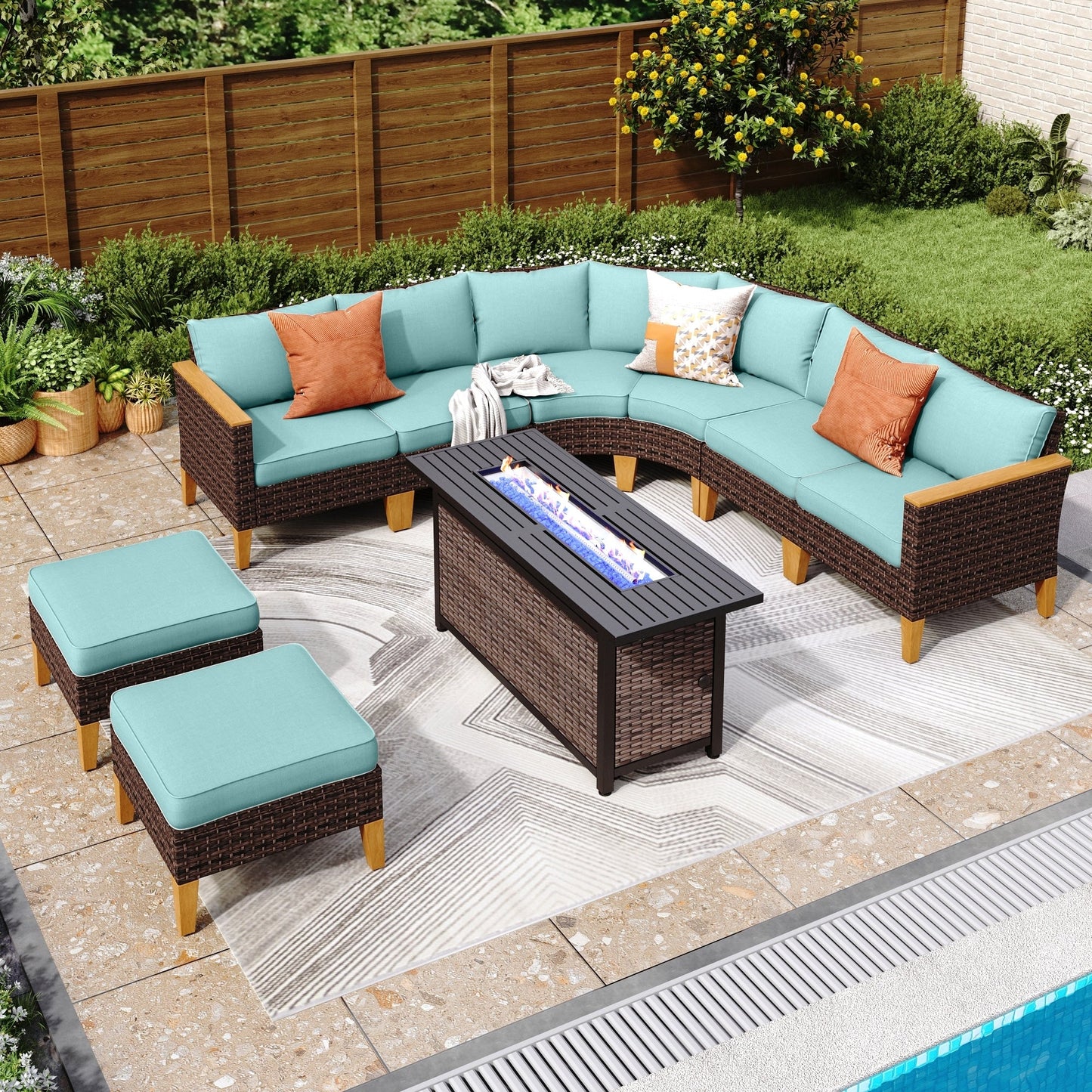 Set di divani componibili in vimini per esterni da 6-11 pezzi, set di mobili a mezzaluna, ampi posti a sedere, set da conversazione con tavolo con braciere