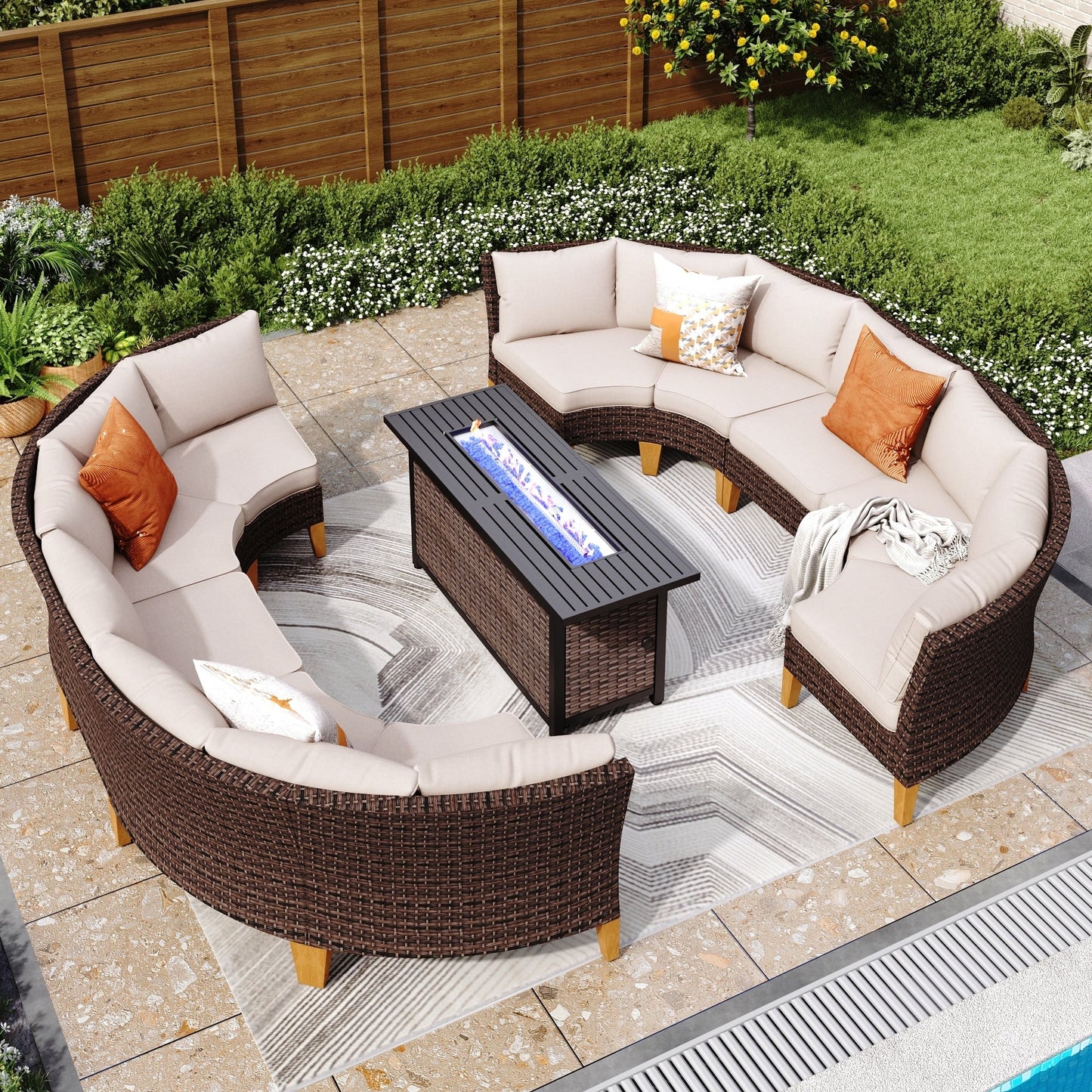 Set di divani componibili in vimini per esterni da 6-11 pezzi, set di mobili a mezzaluna, ampi posti a sedere, set da conversazione con tavolo con braciere