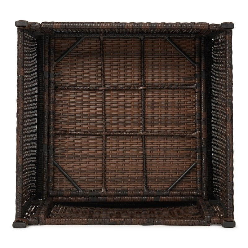 Set da conversazione in vimini per esterni da 6 pezzi