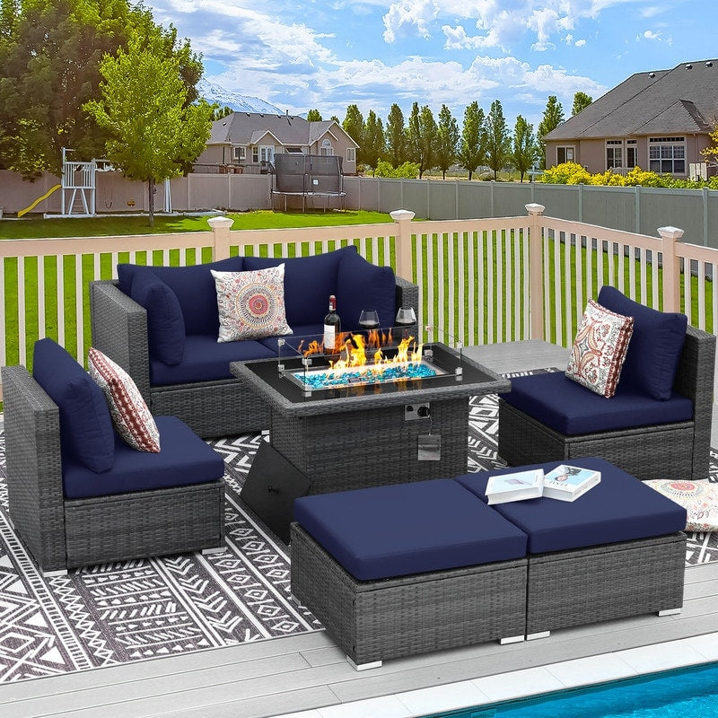 Set di divani componibili in vimini da esterno FINCATI da 7 pezzi con tavolo con braciere