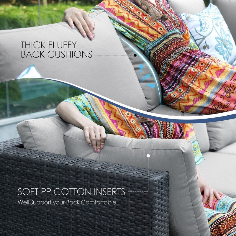 Set di divani componibili in vimini da esterno FINCATI da 7 pezzi con tavolo con braciere