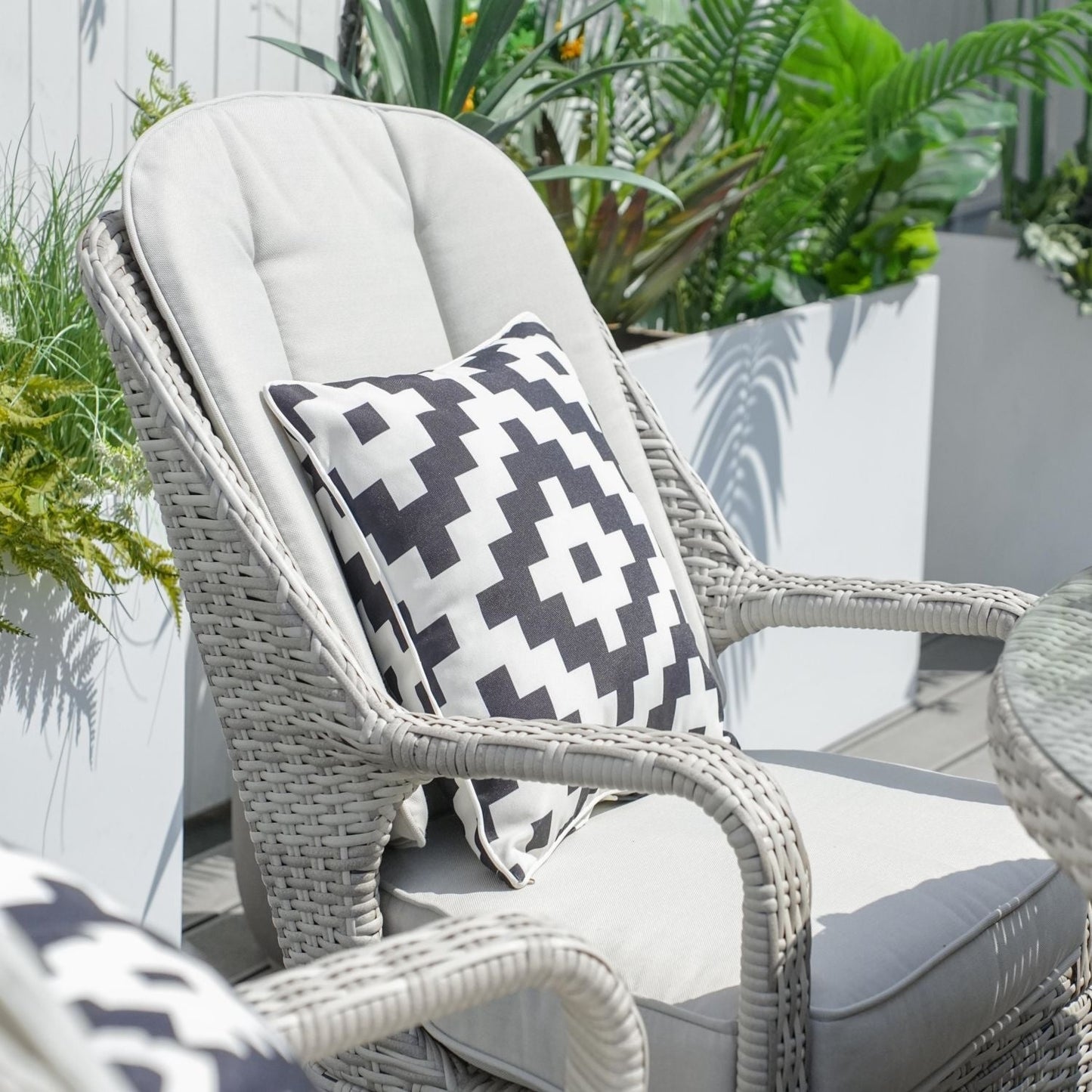 Set da pranzo per esterni da 7 pezzi, tavolo rotondo con sedie