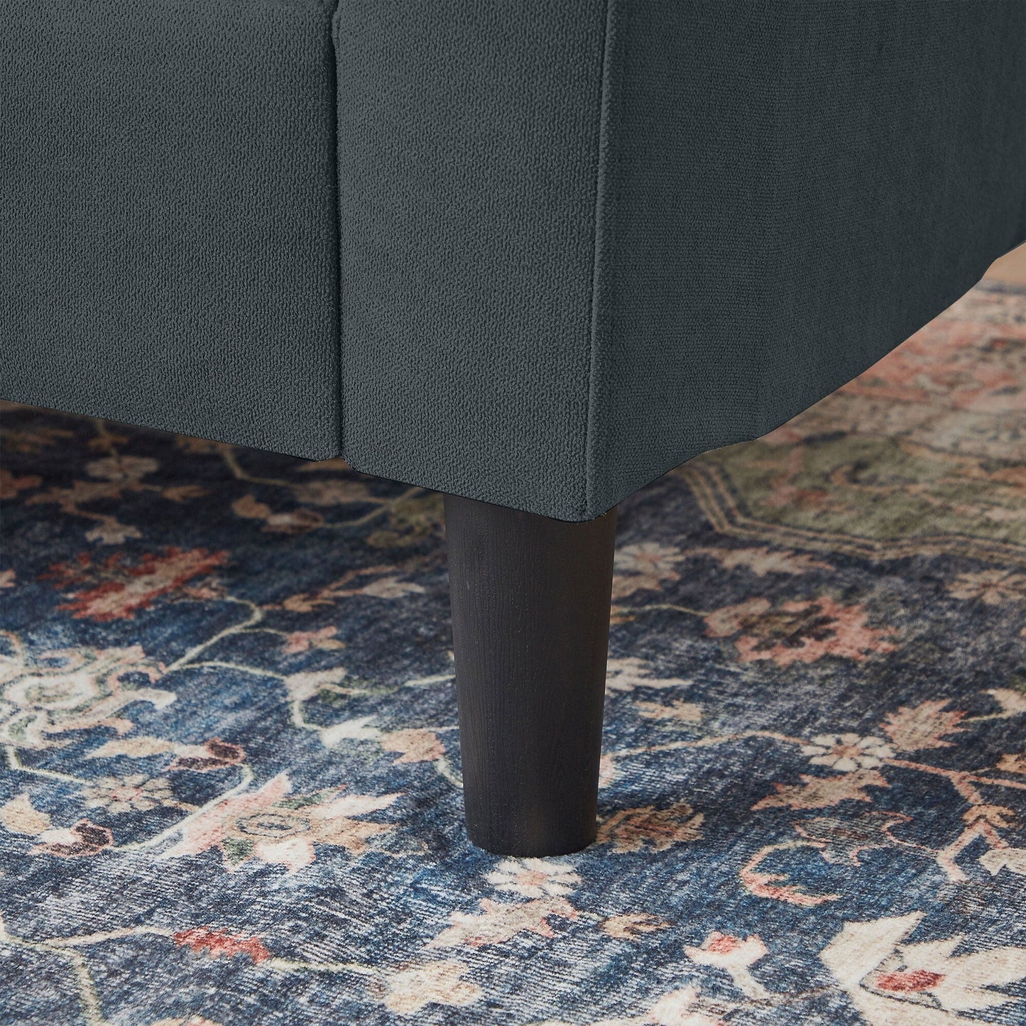 Divano letto imbottito estraibile 76.18 con chaise longue contenitore