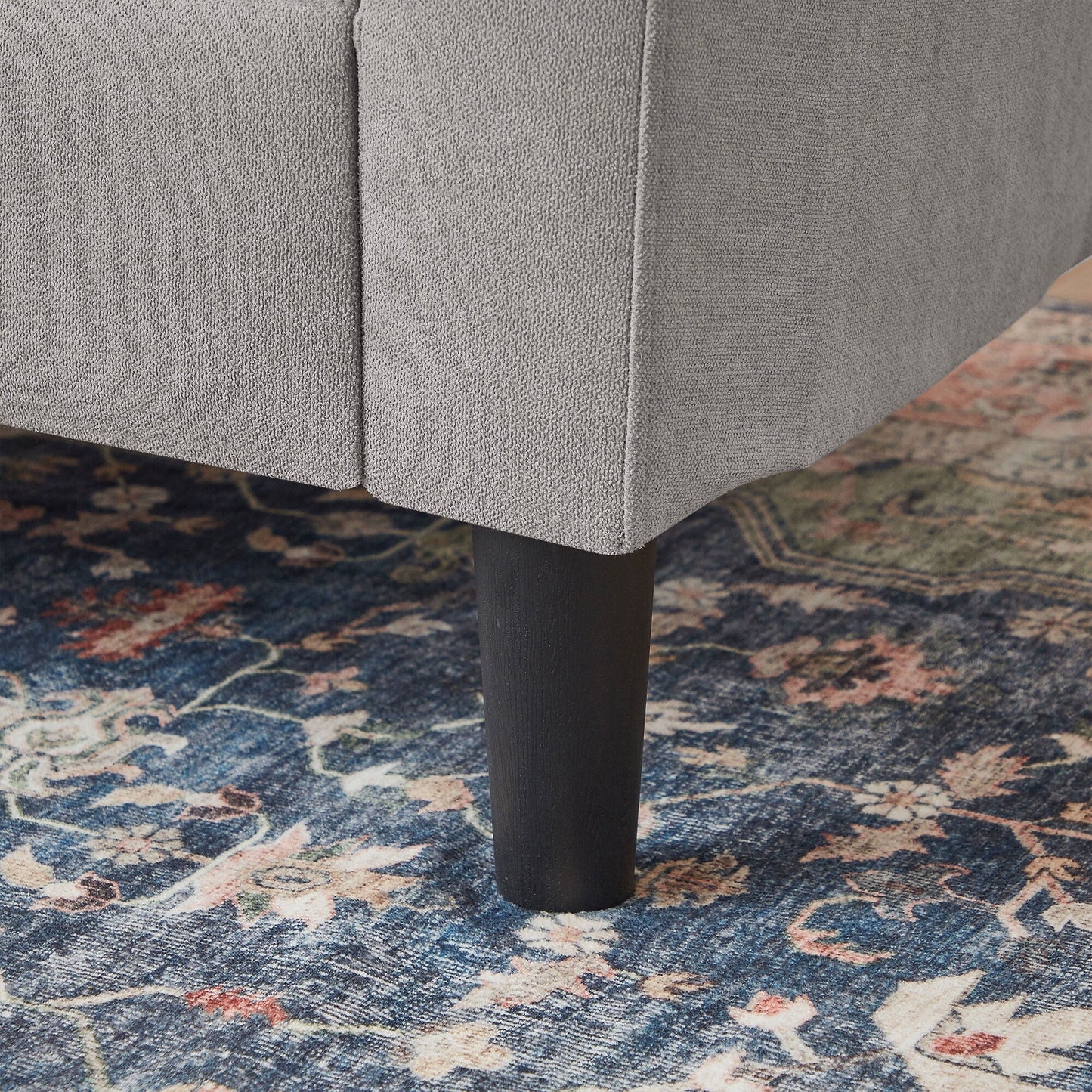 Divano letto imbottito estraibile 76.18 con chaise longue contenitore