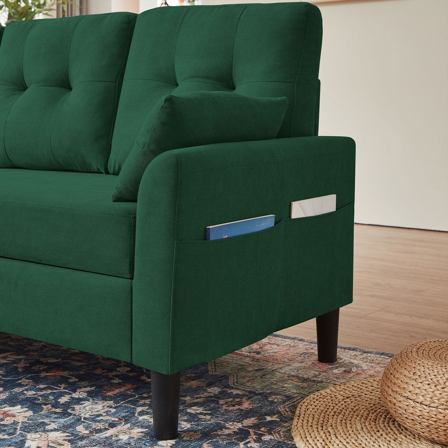 Divano letto imbottito estraibile 76.18 con chaise longue contenitore